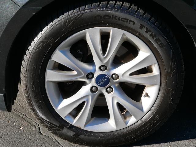 2011 Ford Taurus SEL