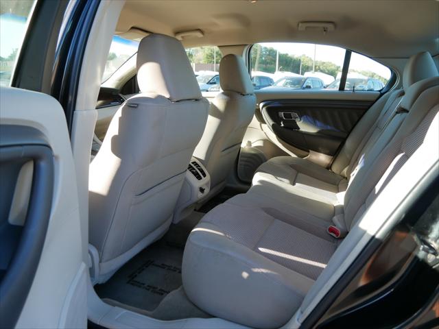 2011 Ford Taurus SEL