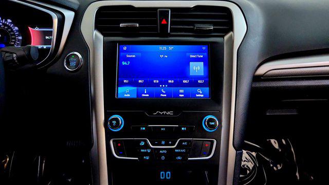 2020 Ford Fusion SE
