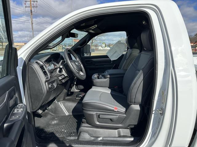 2024 RAM Ram 2500 RAM 2500 TRADESMAN REGULAR CAB 4X4 8 BOX