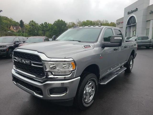 2024 RAM Ram 3500 RAM 3500 TRADESMAN CREW CAB 4X4 64 BOX