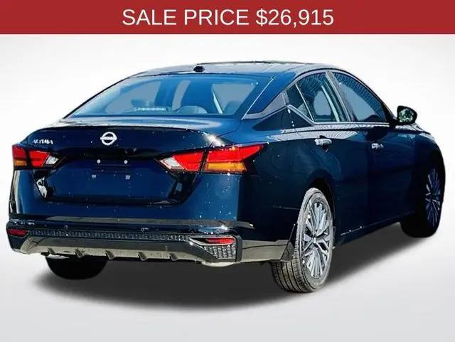 2025 Nissan Altima SV FWD