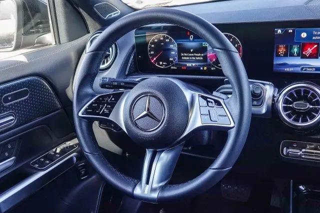 2024 Mercedes-Benz GLB 4MATIC