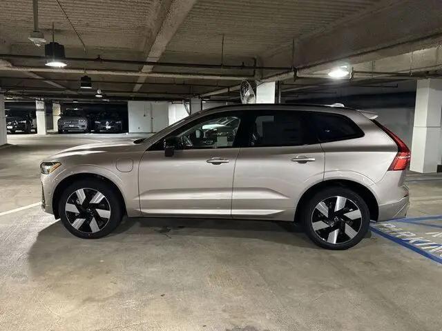 2025 Volvo XC60 Plug-In Hybrid Plus, T8 AWD Electric/Gasoline, Dark