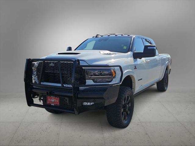 2023 RAM 3500 Limited Mega Cab 4x4 64 Box