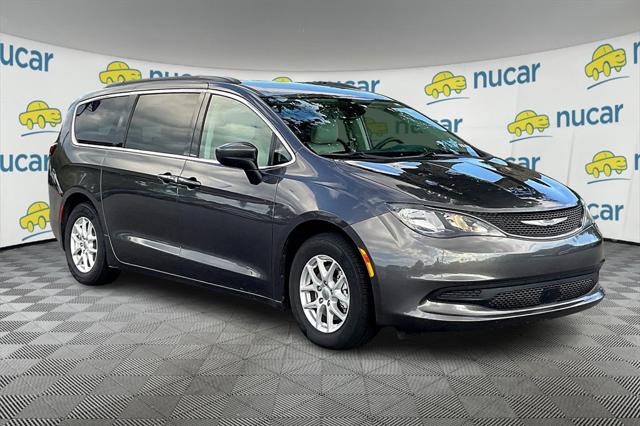 2021 Chrysler Voyager