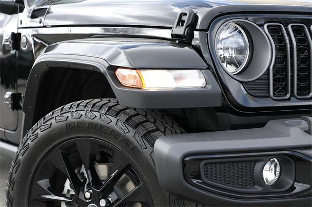 2025 Jeep Gladiator GLADIATOR NIGHTHAWK 4X4