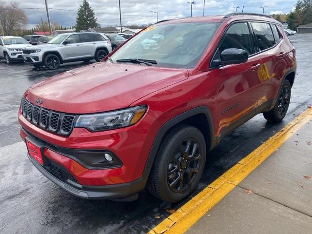 2025 Jeep Compass COMPASS LATITUDE 4X4