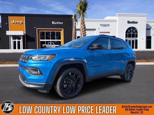 2025 Jeep Compass COMPASS LATITUDE 4X4