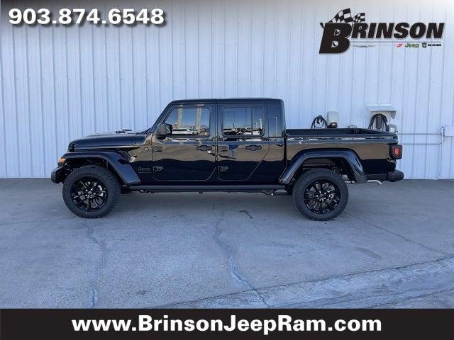 2025 Jeep Gladiator GLADIATOR NIGHTHAWK 4X4