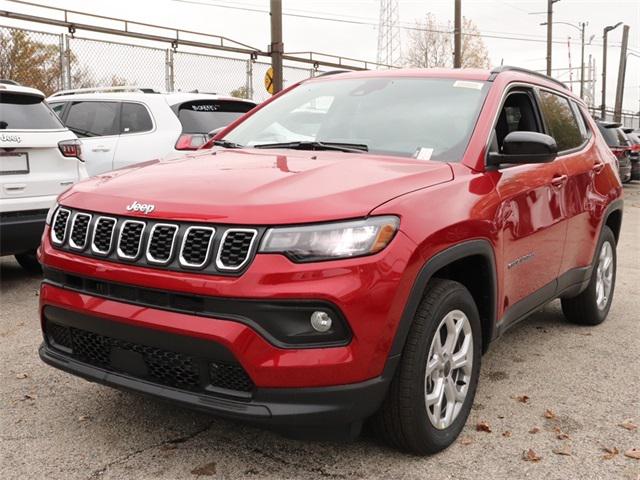 2025 Jeep Compass COMPASS LATITUDE 4X4