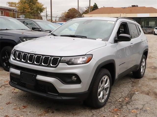 2025 Jeep Compass COMPASS LATITUDE 4X4