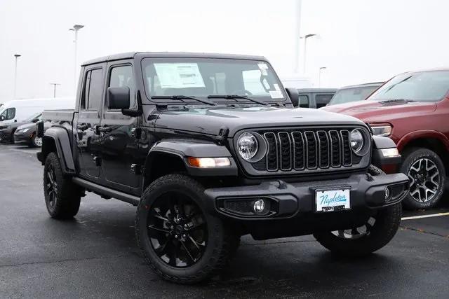 2025 Jeep Gladiator GLADIATOR NIGHTHAWK 4X4