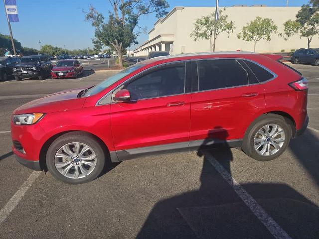 2020 Ford Edge Titanium