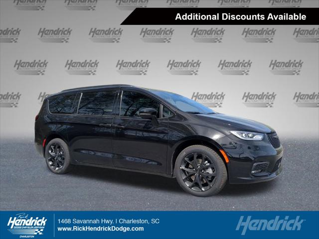 2024 Chrysler Pacifica PACIFICA TOURING L AWD