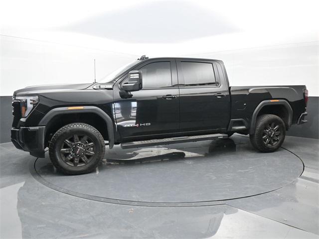 2024 GMC Sierra 2500HD 4WD Crew Cab Standard Bed AT4