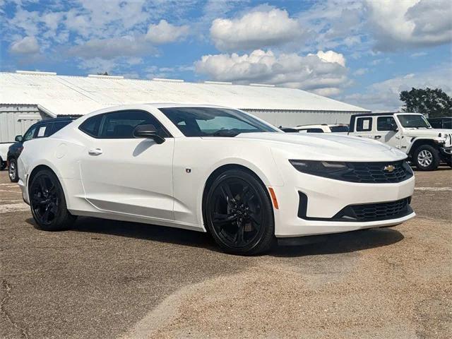 2023 Chevrolet Camaro RWD Coupe 1LT