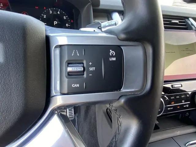 2022 Land Rover Discovery P300 S R-Dynamic