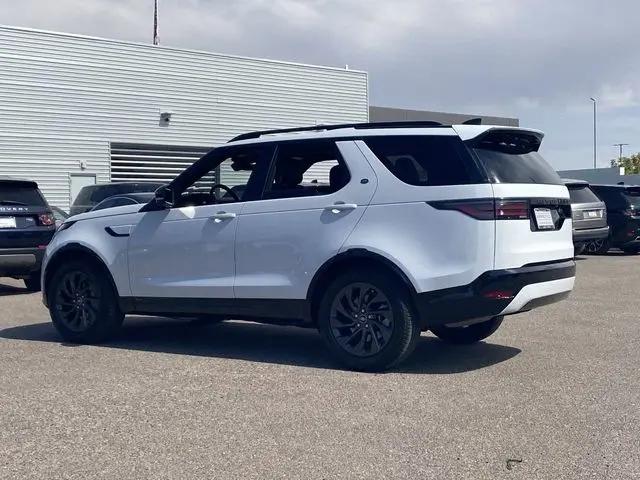 2022 Land Rover Discovery P300 S R-Dynamic