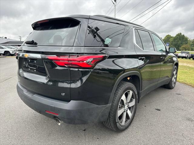 2022 Chevrolet Traverse AWD LT Leather