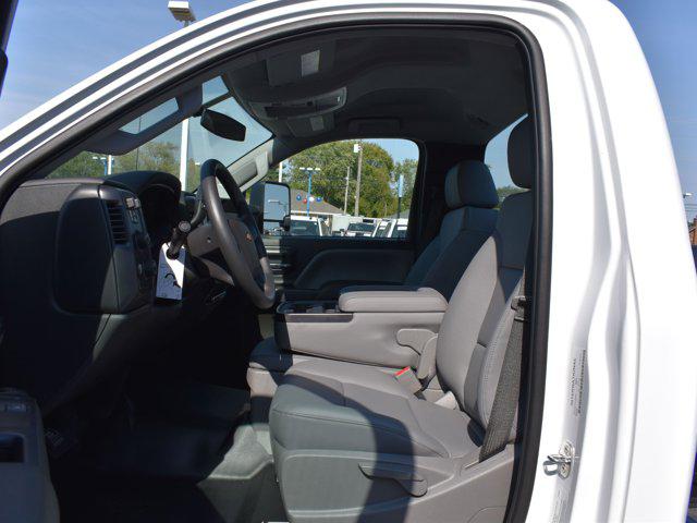 2024 Chevrolet Silverado 6500HD 1WT