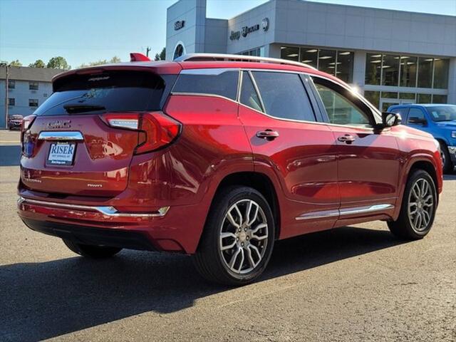 2023 GMC Terrain AWD Denali