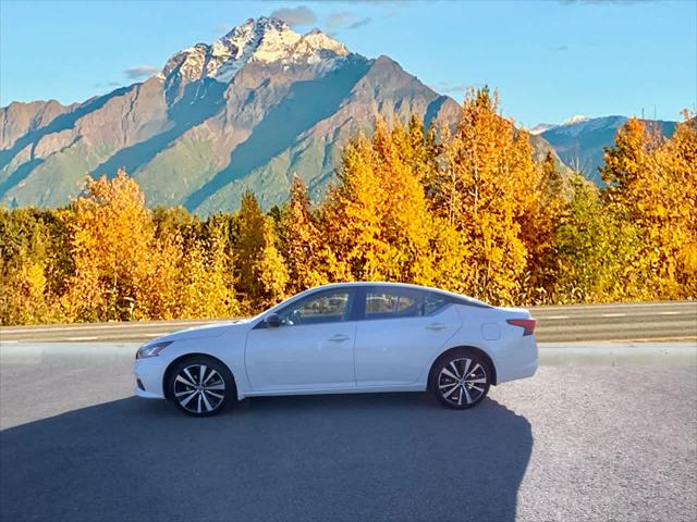 2022 Nissan Altima SR Intelligent AWD