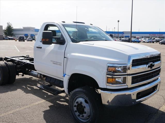 2024 Chevrolet Silverado 6500HD 1WT