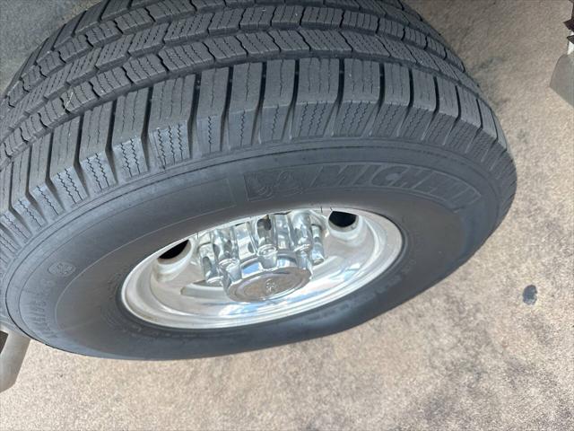 2000 Ford Excursion Limited 4dr 4WD SUV