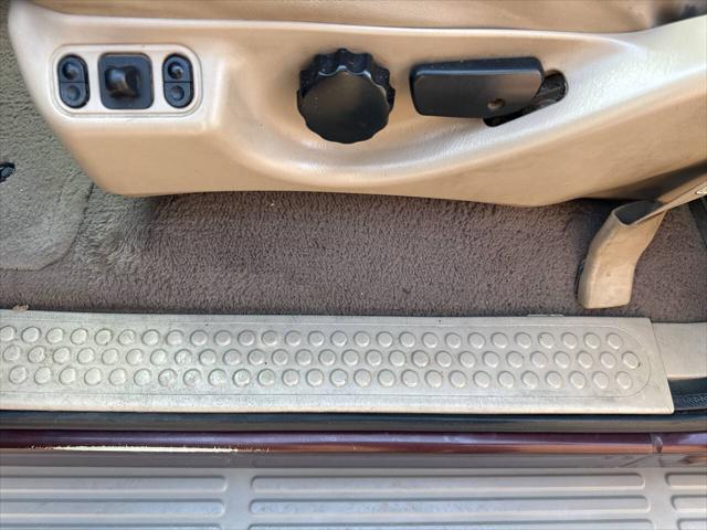 2000 Ford Excursion Limited 4dr 4WD SUV