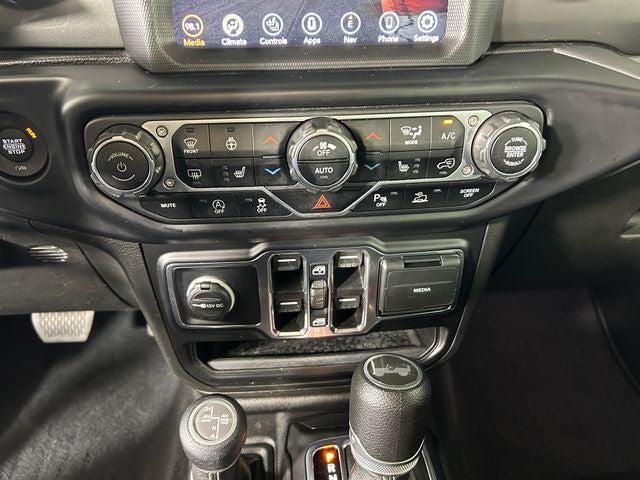 2022 Jeep Wrangler Unlimited Sahara 4x4