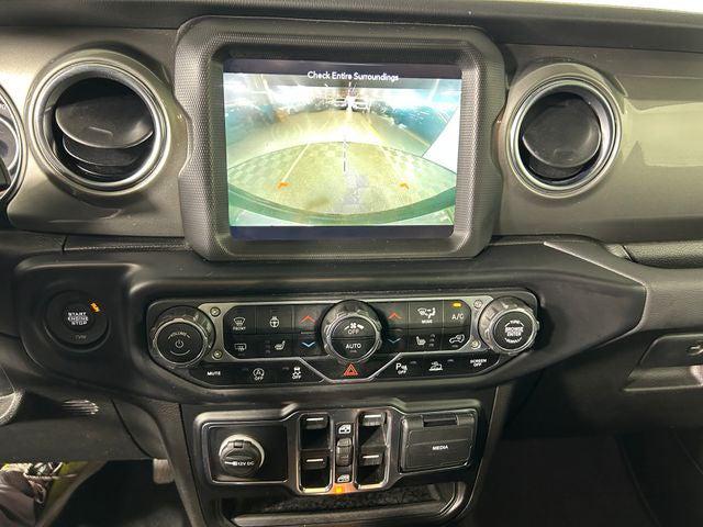 2022 Jeep Wrangler Unlimited Sahara 4x4