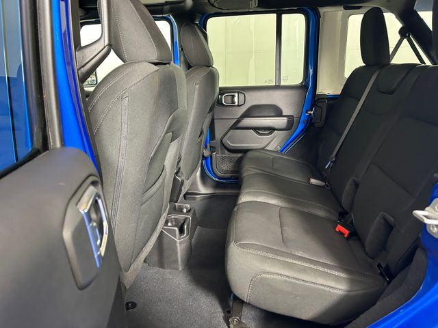 2022 Jeep Wrangler Unlimited Sahara 4x4