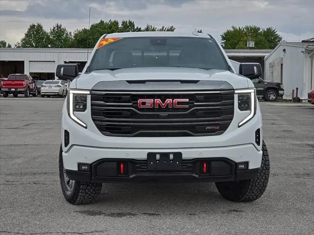 2024 GMC Sierra 1500 4WD Crew Cab Short Box AT4