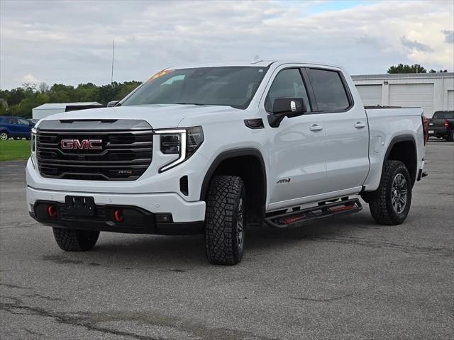 2024 GMC Sierra 1500 4WD Crew Cab Short Box AT4