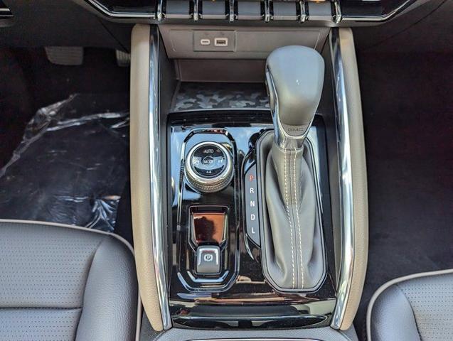 2024 GMC Canyon 4WD Denali