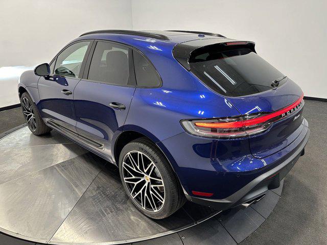 2025 Porsche Macan Macan