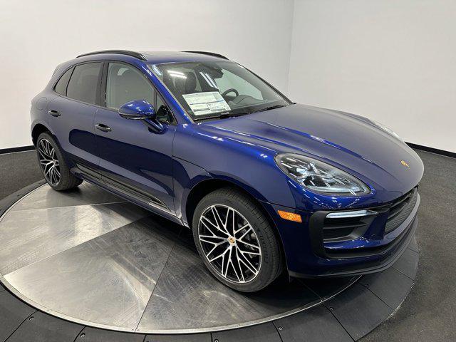 2025 Porsche Macan Macan
