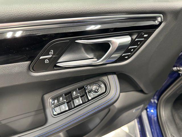 2025 Porsche Macan Macan