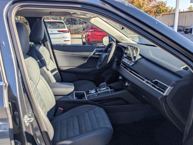 2025 Mitsubishi Outlander PHEV SE S-AWC
