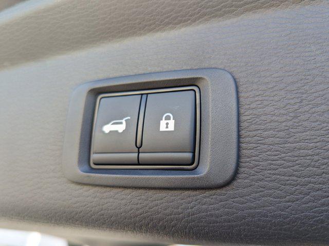 2025 Mitsubishi Outlander PHEV SE S-AWC