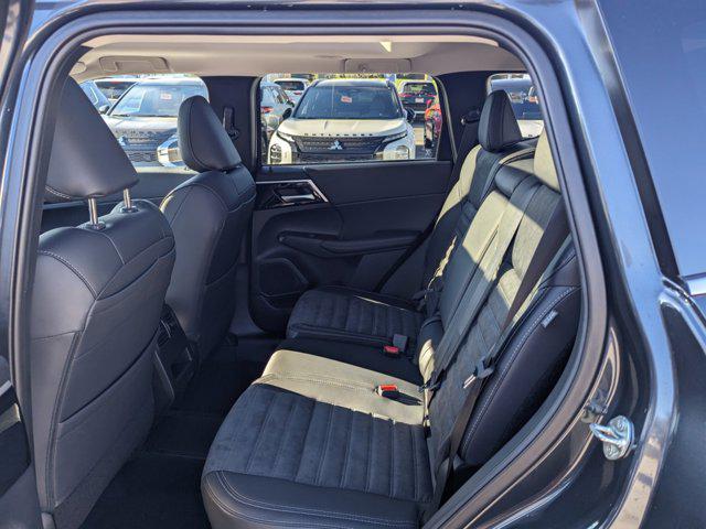 2025 Mitsubishi Outlander PHEV SE S-AWC
