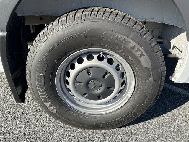 2025 Mercedes-Benz Sprinter 2500 High Roof 4-Cyl Diesel