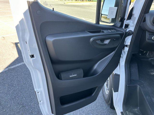 2025 Mercedes-Benz Sprinter 2500 High Roof 4-Cyl Diesel