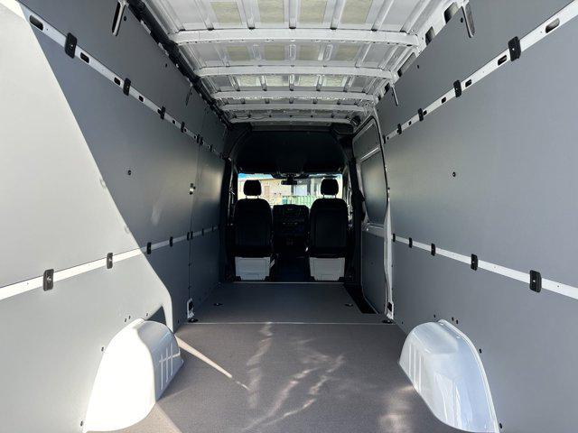 2025 Mercedes-Benz Sprinter 2500 High Roof 4-Cyl Diesel