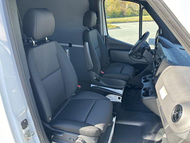2025 Mercedes-Benz Sprinter 2500 High Roof 4-Cyl Diesel