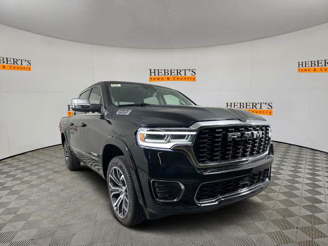 2025 RAM Ram 1500 RAM 1500 TUNGSTEN CREW CAB 4X4 57 BOX