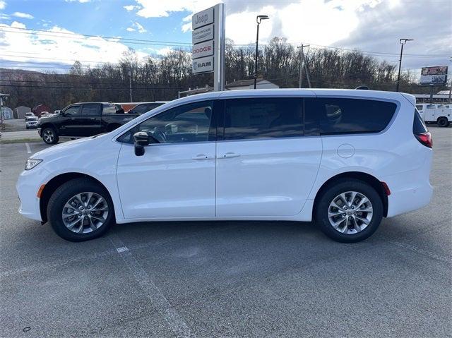 2025 Chrysler Pacifica PACIFICA SELECT