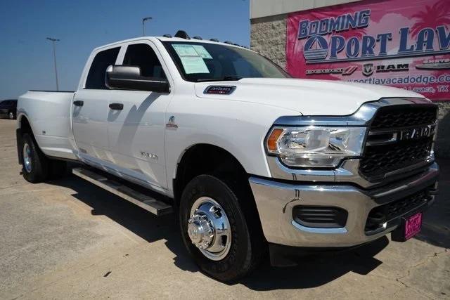 2019 RAM 3500 Tradesman Crew Cab 4x4 8 Box