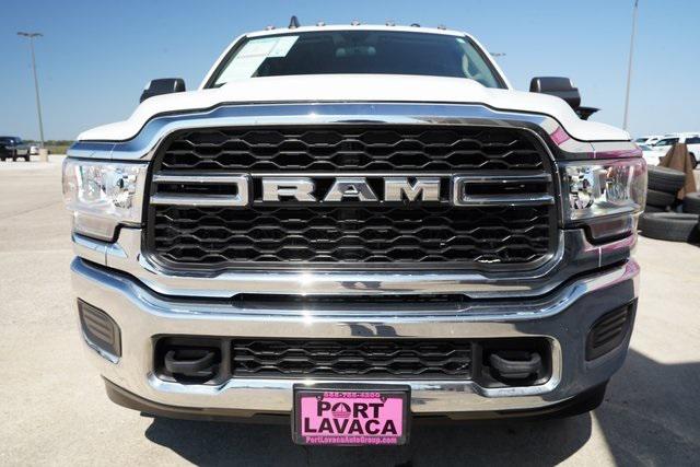 2019 RAM 3500 Tradesman Crew Cab 4x4 8 Box